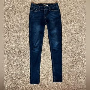535 Levis skinny jeans